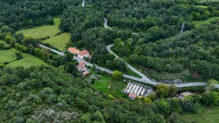 Venta De Arrieta Bed & Breakfast Saragueta Bagian luar foto